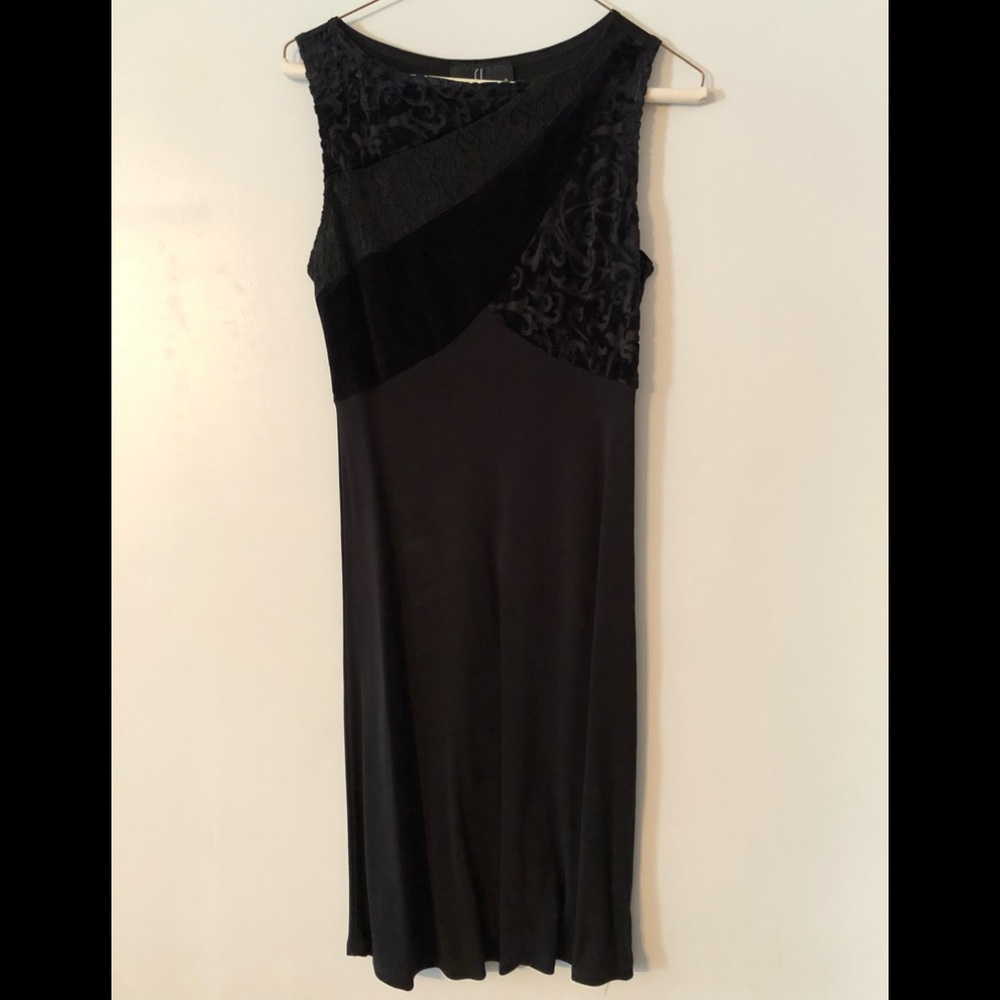 Carole Little sleeveless black dress